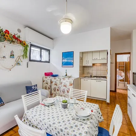 Apartament Mare Sorriso 350m From Sea - Happy *